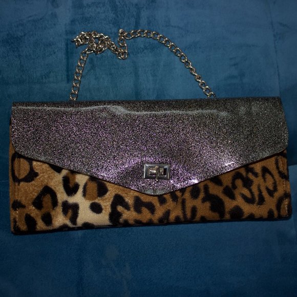 Vintage Trophy Queen Leopard Fur Clutch Sparkle Vinyl Orig $275 RARE Chain Strap - Picture 2 of 11
